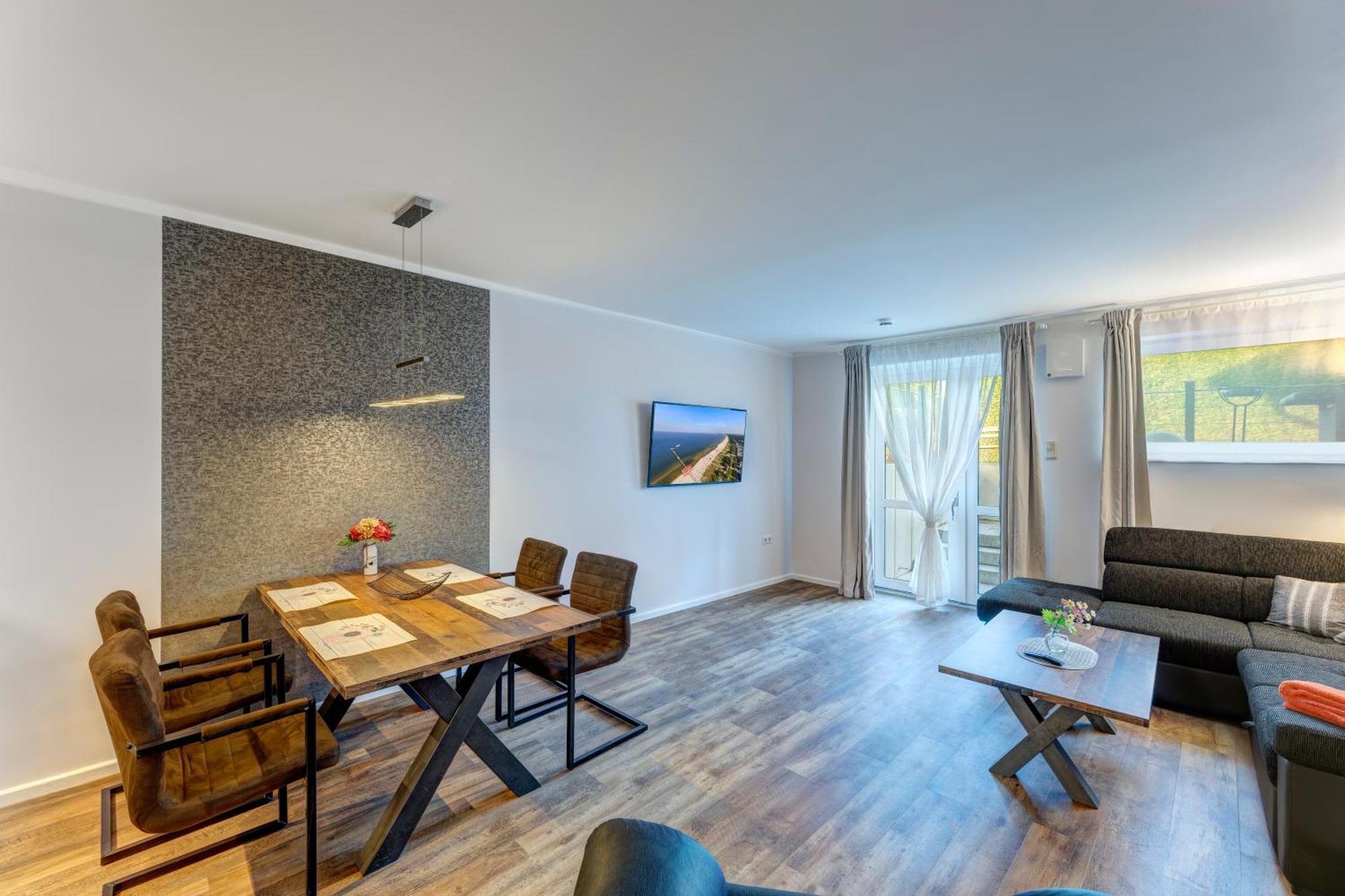 Haus Im Gruenen Daire Heringsdorf Dış mekan fotoğraf