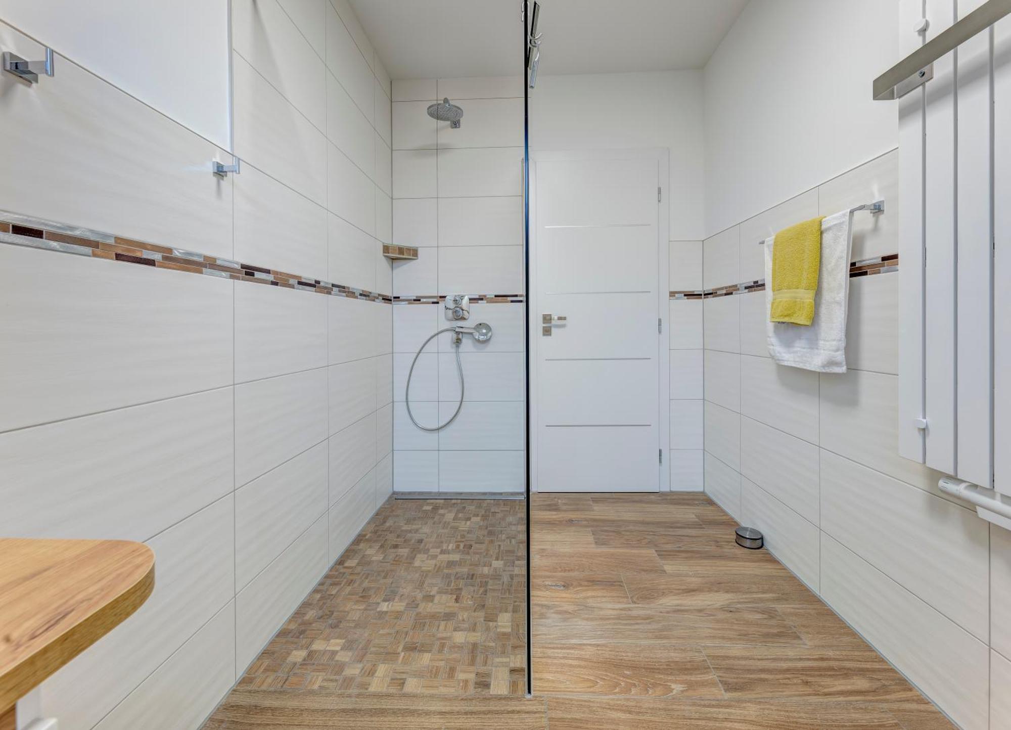 Haus Im Gruenen Daire Heringsdorf Dış mekan fotoğraf